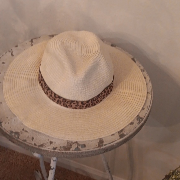 J Crew Paper Blend STRAW Leopard Banded Floppy Fedora Size S/M - Picture 5 of 7